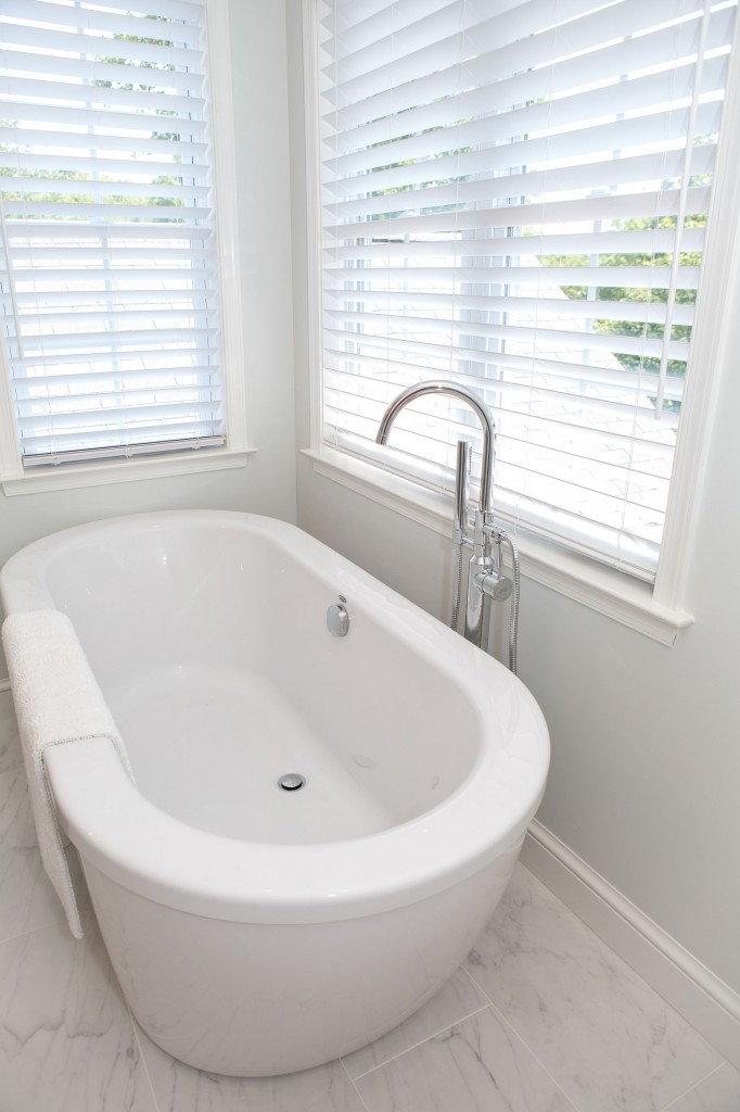 TuscanBlueDesign-FrederickBath-3449553449-O