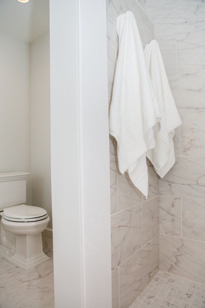 TuscanBlueDesign-FrederickBath-3449559902-O
